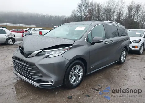 2021 Toyota Sienna Limited z USA, uszkodzony, nr VIN 5TDZRKEC9MS039328